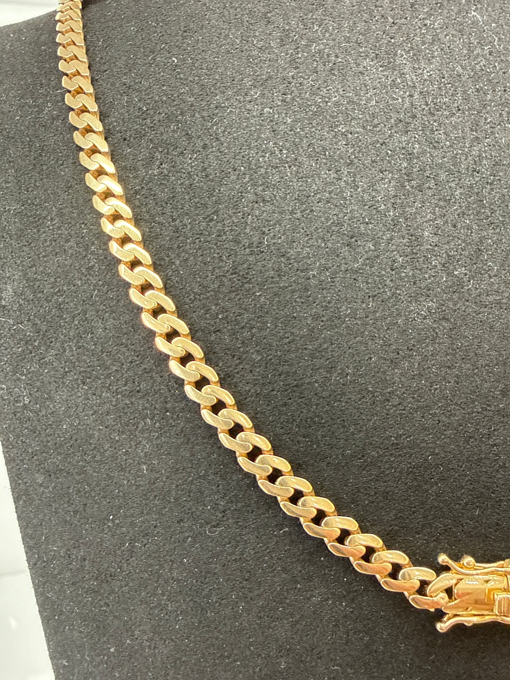 Famous 10K Cuban Link