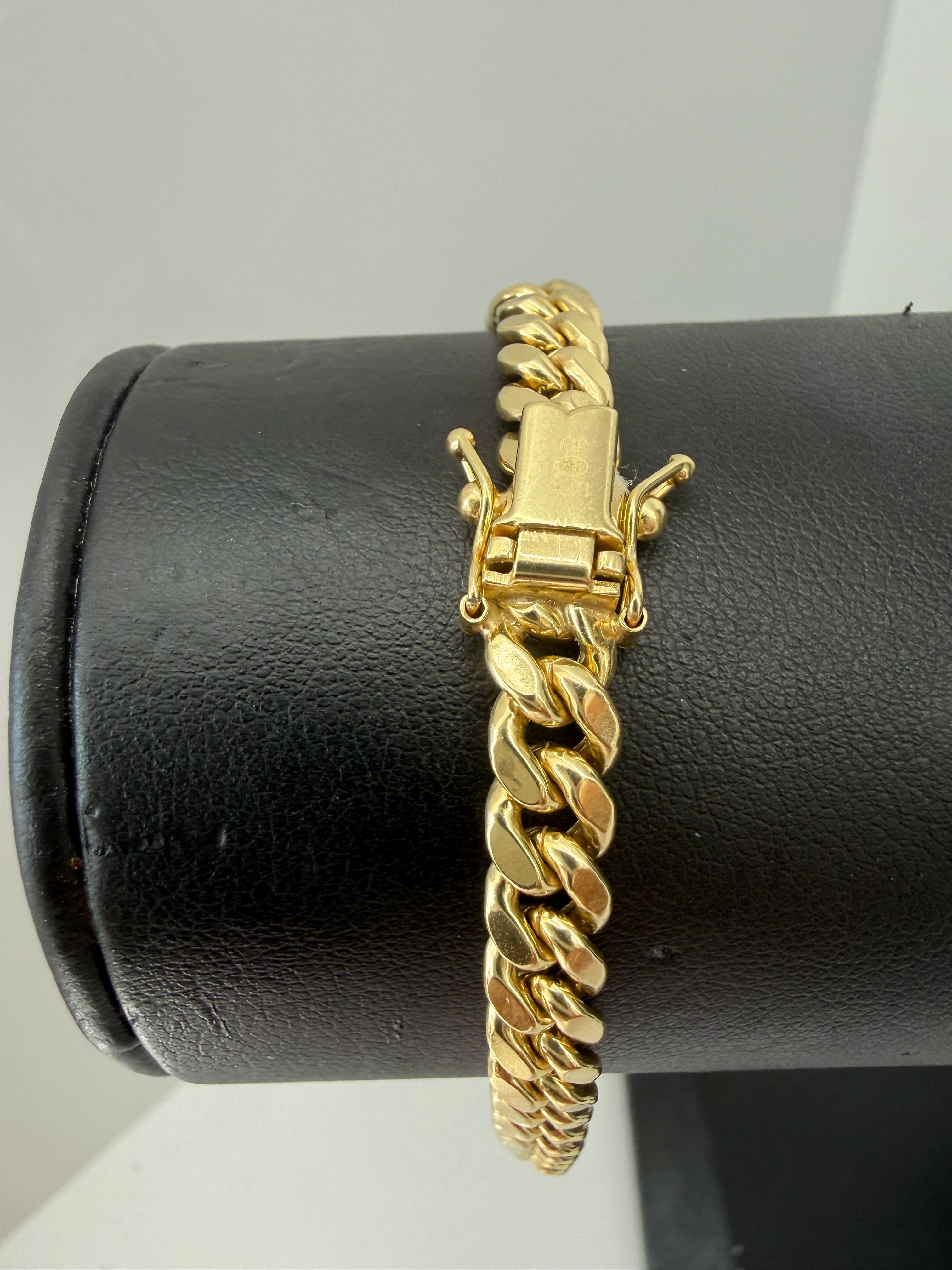 Cuban Link Bracelet 10K Gold